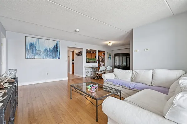 $425,000 | 200 Cove Way, Unit 1004, Quincy, MA 02169