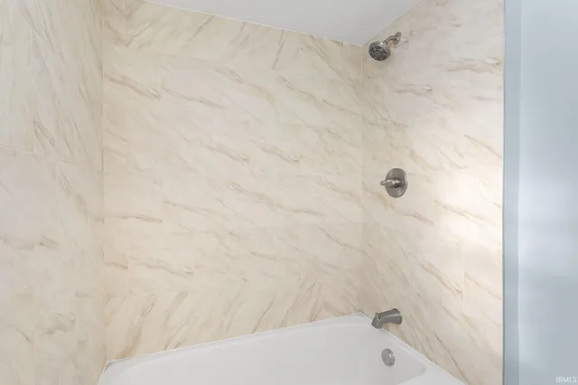 $169,900 | 731 West Blaine Avenue, Elkhart, IN 46516