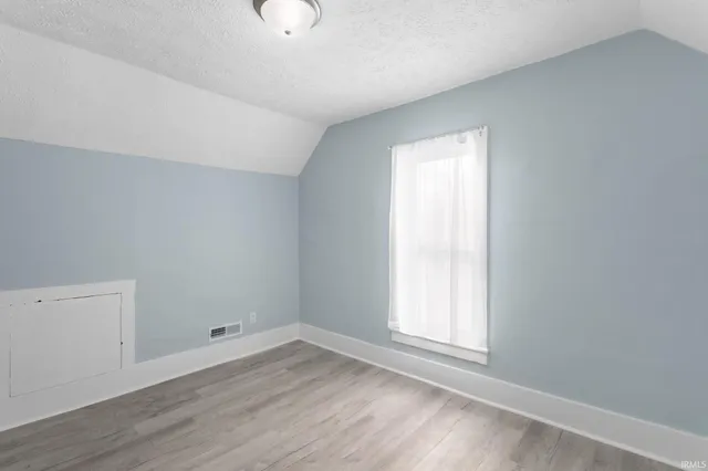 $169,900 | 731 West Blaine Avenue, Elkhart, IN 46516