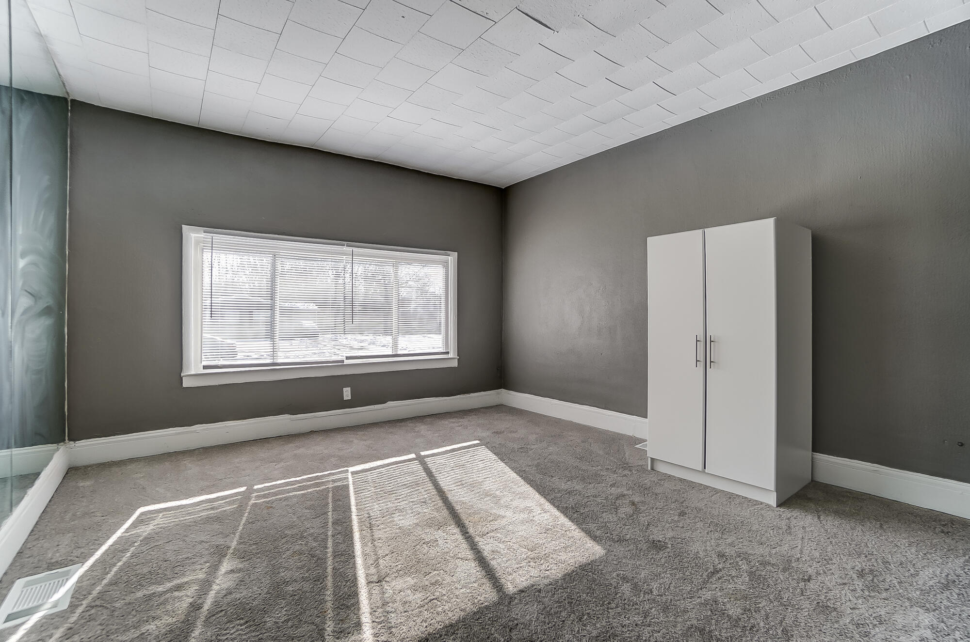 810 Innisfallen Avenue Springfield, OH 45506 - Photo 8 of 24 Gallery Image 8