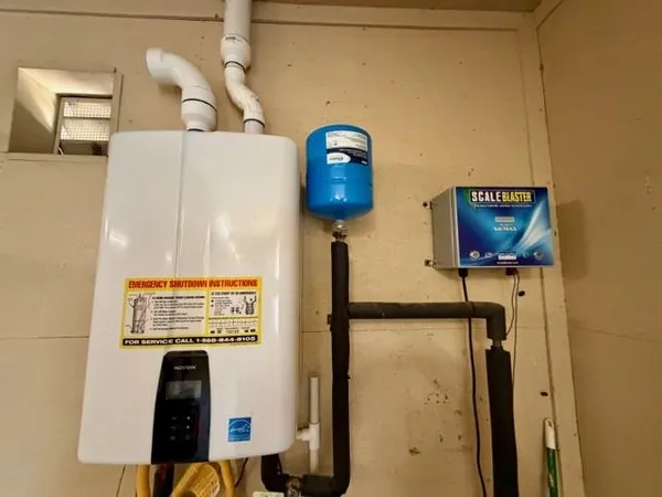 $3,500 | 218 River Oaks, Combine, TX 75159