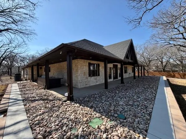 $3,500 | 218 River Oaks, Combine, TX 75159