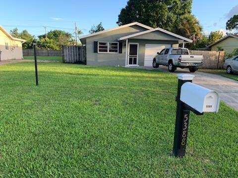 5388 Cleveland Road Delray Beach, FL 33484 - Photo 21 of 38 FRONT YARD
