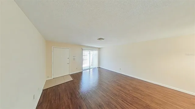 $1,295 | 720 Northeast 30th Avenue, Unit T, Ocala, FL 34470