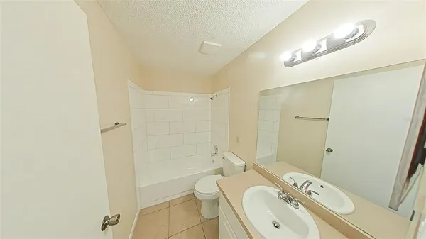 $1,200 | 720 Northeast 30th Avenue, Unit T, Ocala, FL 34470