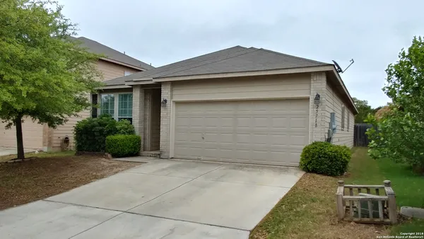 $2,100 | 25718 Presidio Alley, Boerne, TX 78015