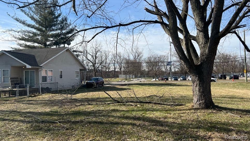19250 Berg Road Detroit, MI 48219 - Photo 40 of 42