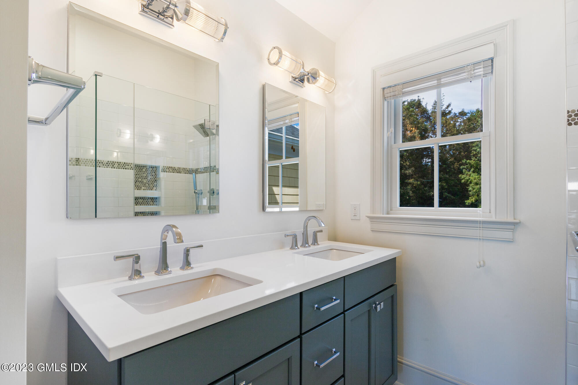 75 Strickland Road, Unit F Cos Cob, CT 06807 - Photo 14 of 25 IMG_2592