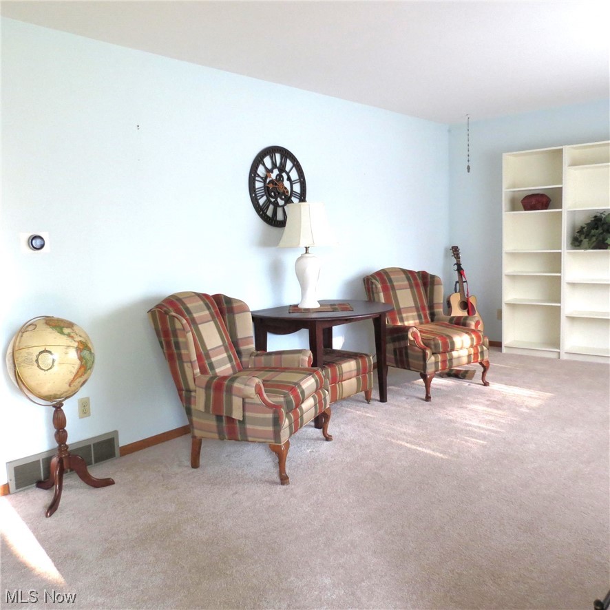 514 Howland Wilson Road Northeast Warren, OH 44484 - Photo 4 of 35 Gallery Image 4