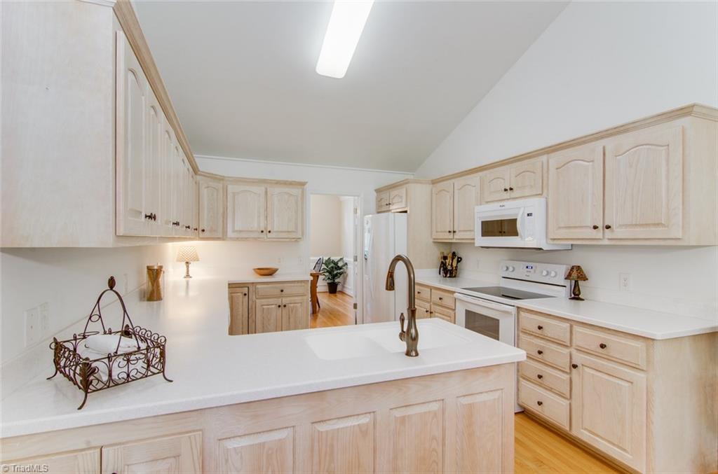 5587 Woodstream Road Randleman, NC 27317 - Photo 11 of 30 Gallery Image 11