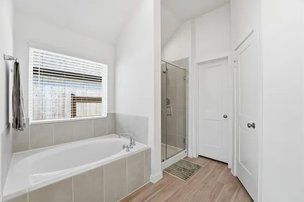 $3,000 | 8611 Pier Cove Drive, Cypress, TX 77433