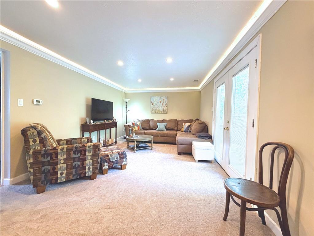319 Hunting Creek Road Canonsburg, PA 15317 - Photo 10 of 31
