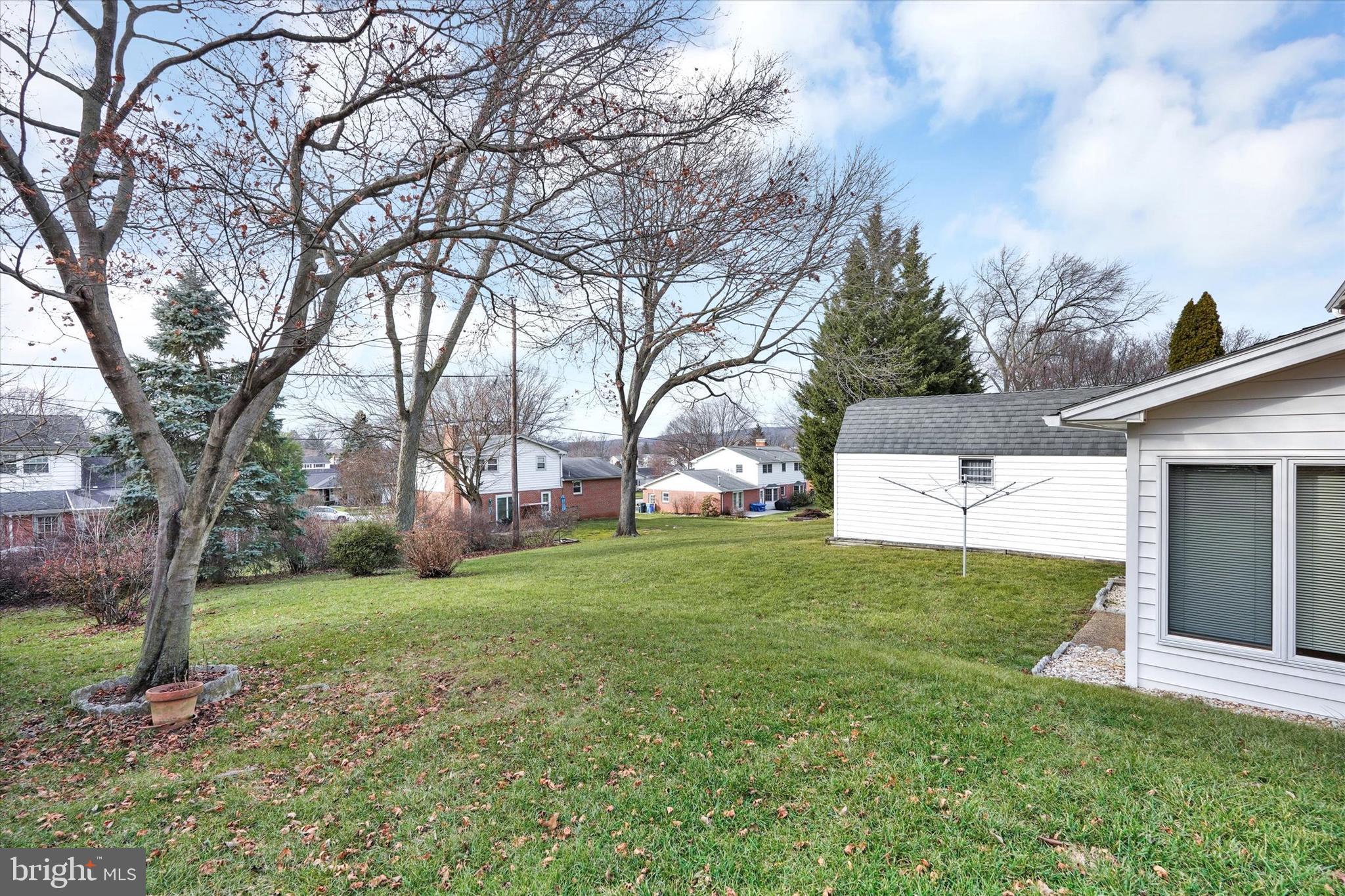 470 Maywood Road York, PA 17402 - Photo 26 of 28 Gallery Image 26