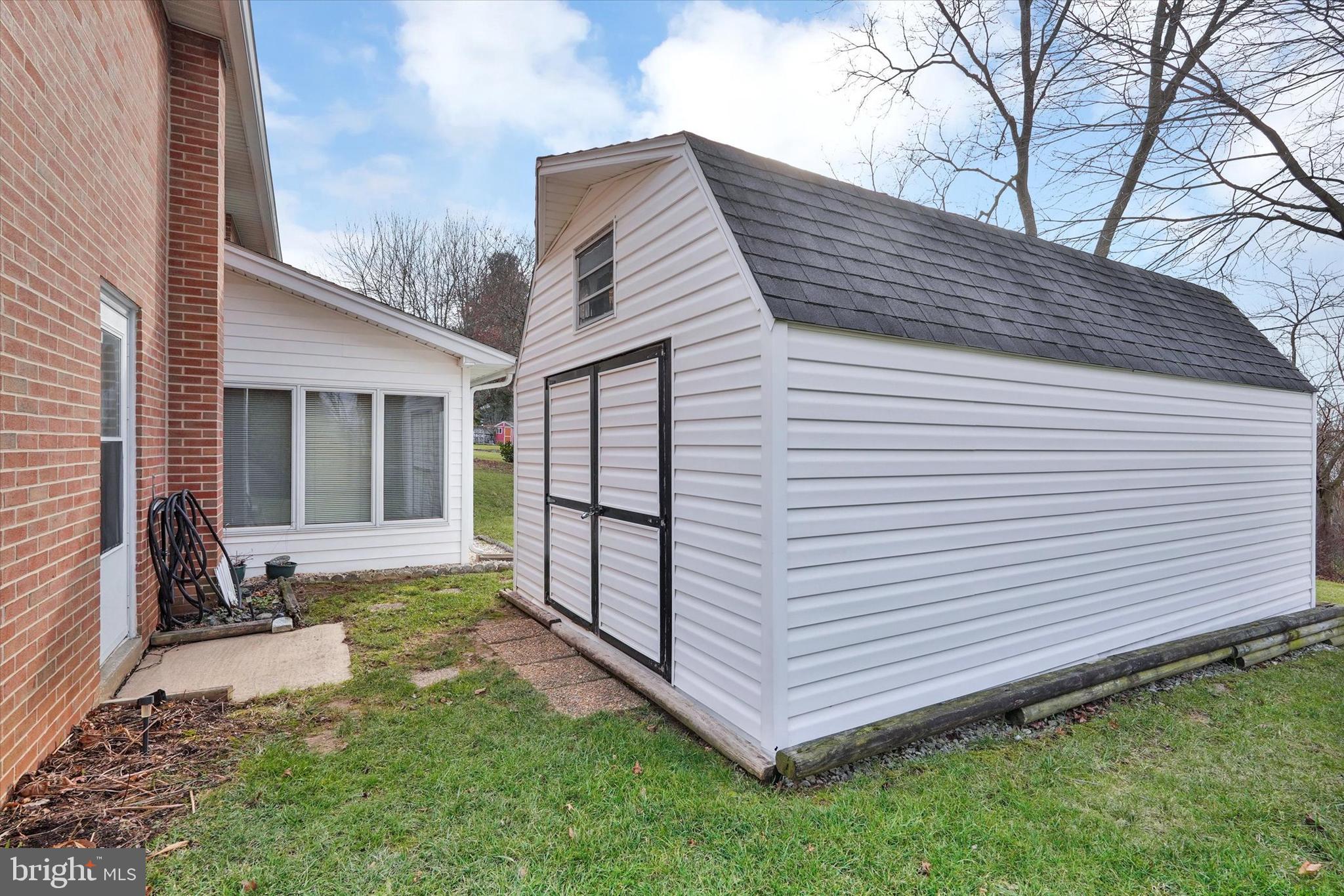 470 Maywood Road York, PA 17402 - Photo 27 of 28 Gallery Image 27