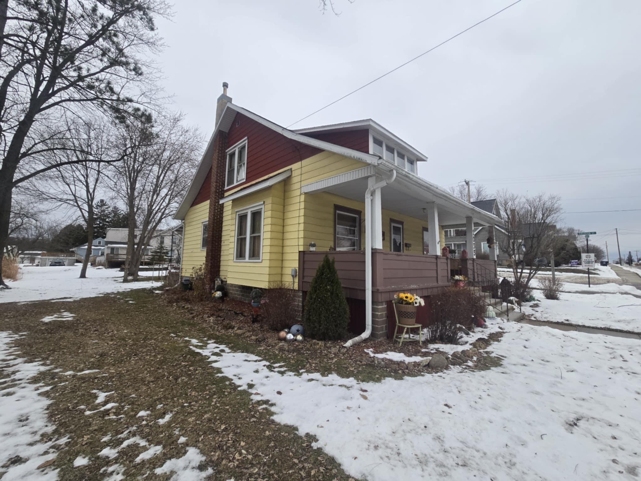 1035 Academy Street Elroy, WI 53929 - Photo 35 of 35