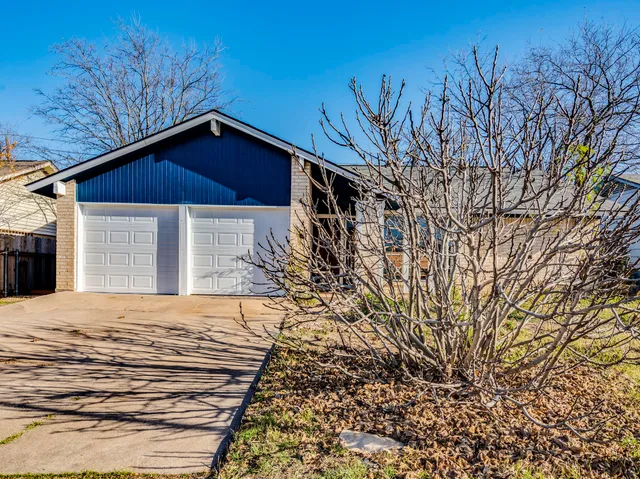 $340,000 | 1600 Pine Knoll Drive, Austin, TX 78758