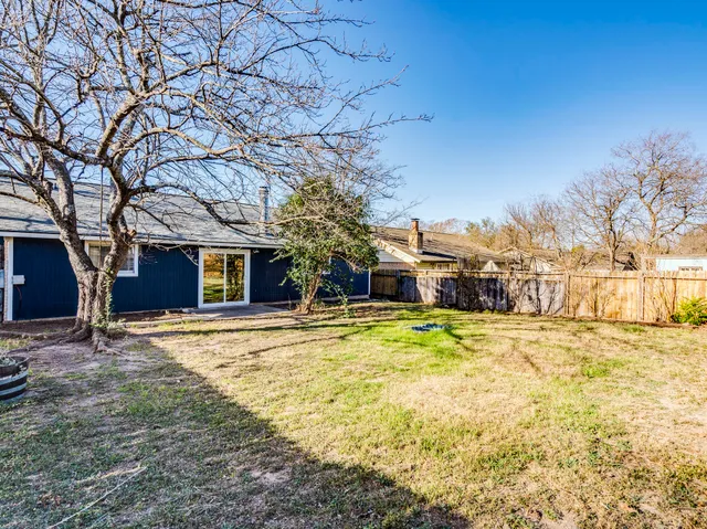 $340,000 | 1600 Pine Knoll Drive, Austin, TX 78758