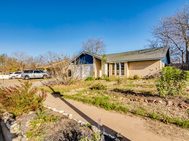 $340,000 | 1600 Pine Knoll Drive, Austin, TX 78758