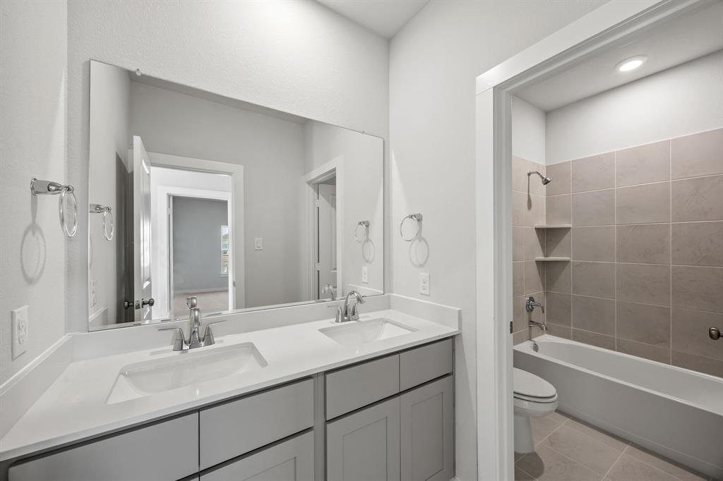 736 Vineyard Way Forney, TX 75126 - Photo 12 of 31