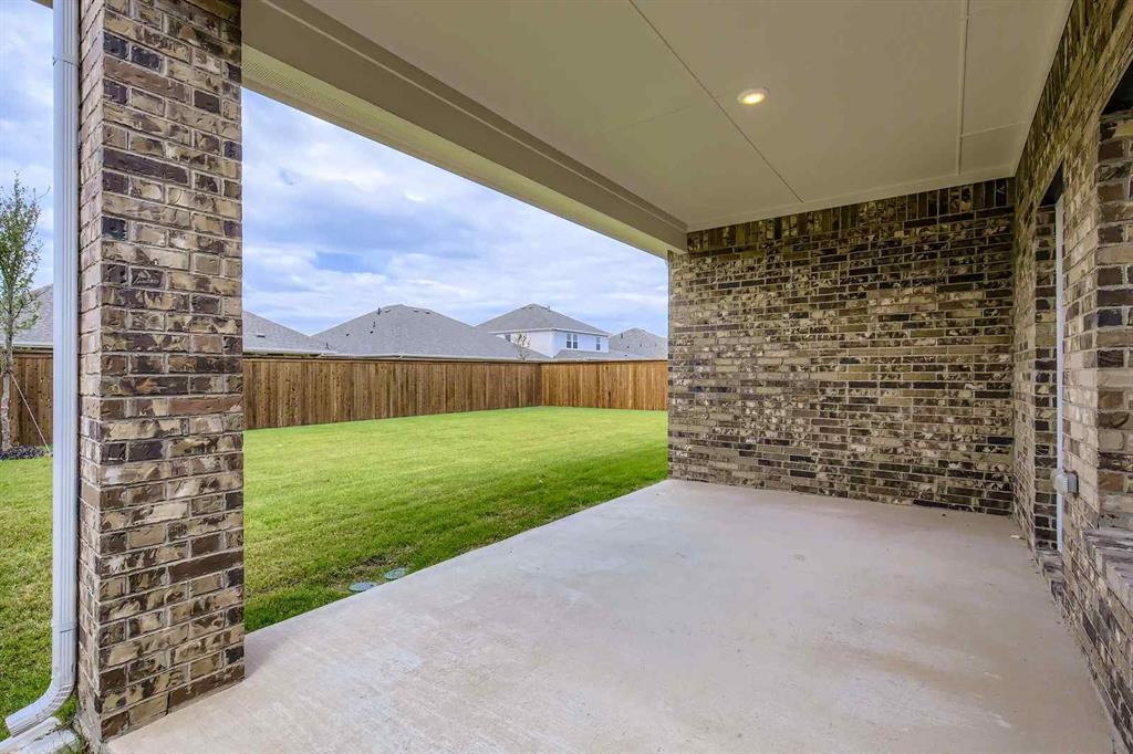736 Vineyard Way Forney, TX 75126 - Photo 24 of 40 a view of outdoor space and yard