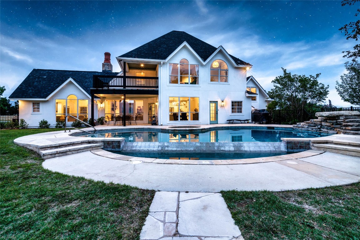 31 West Valley Spring Road Wimberley, TX 78676 - Photo 36 of 38 a front view of a house with porch