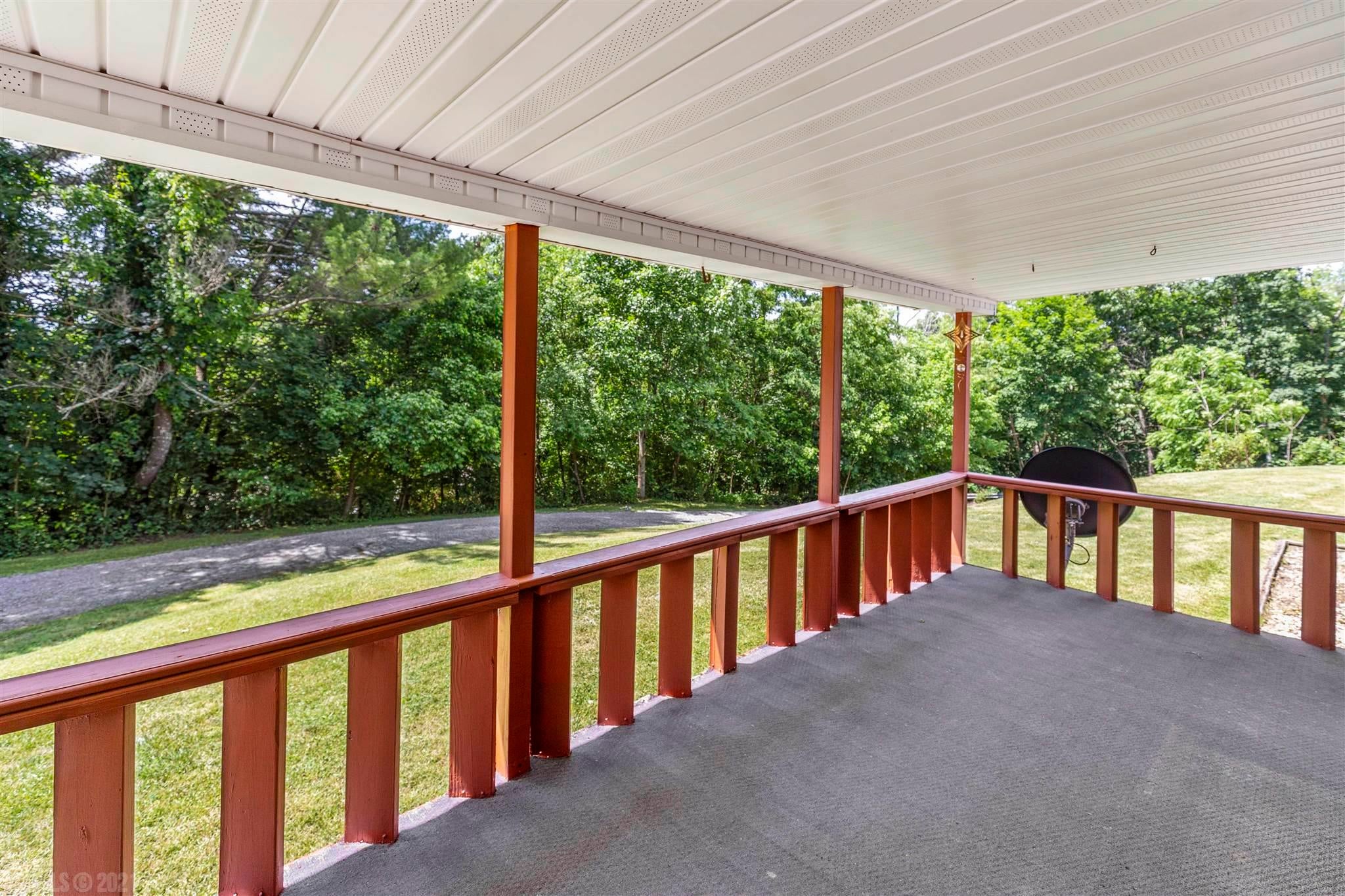 6219 Parrott Mountain Road Parrott, VA 24132 - Photo 22 of 29 Gallery Image 22