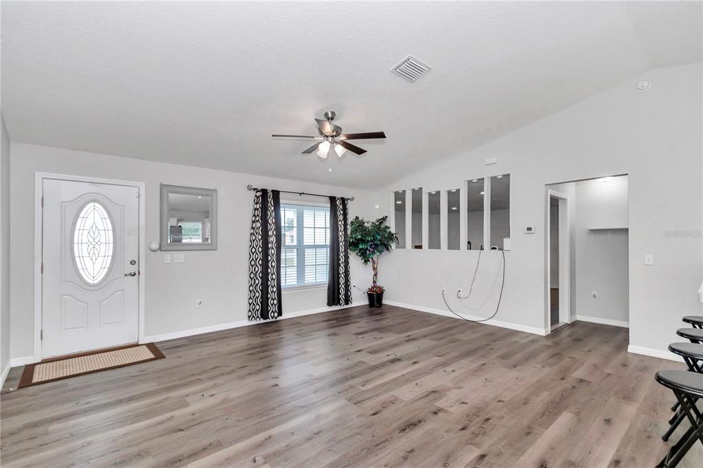 14 Maple Run Ocala, FL 34472 - Photo 17 of 43 a view of an empty room with a window