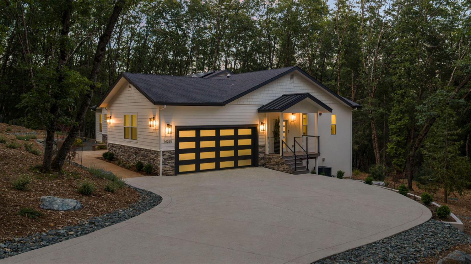 14265 Rattlesnake Ridge Drive Grass Valley, CA 95945 - Photo 18 of 99