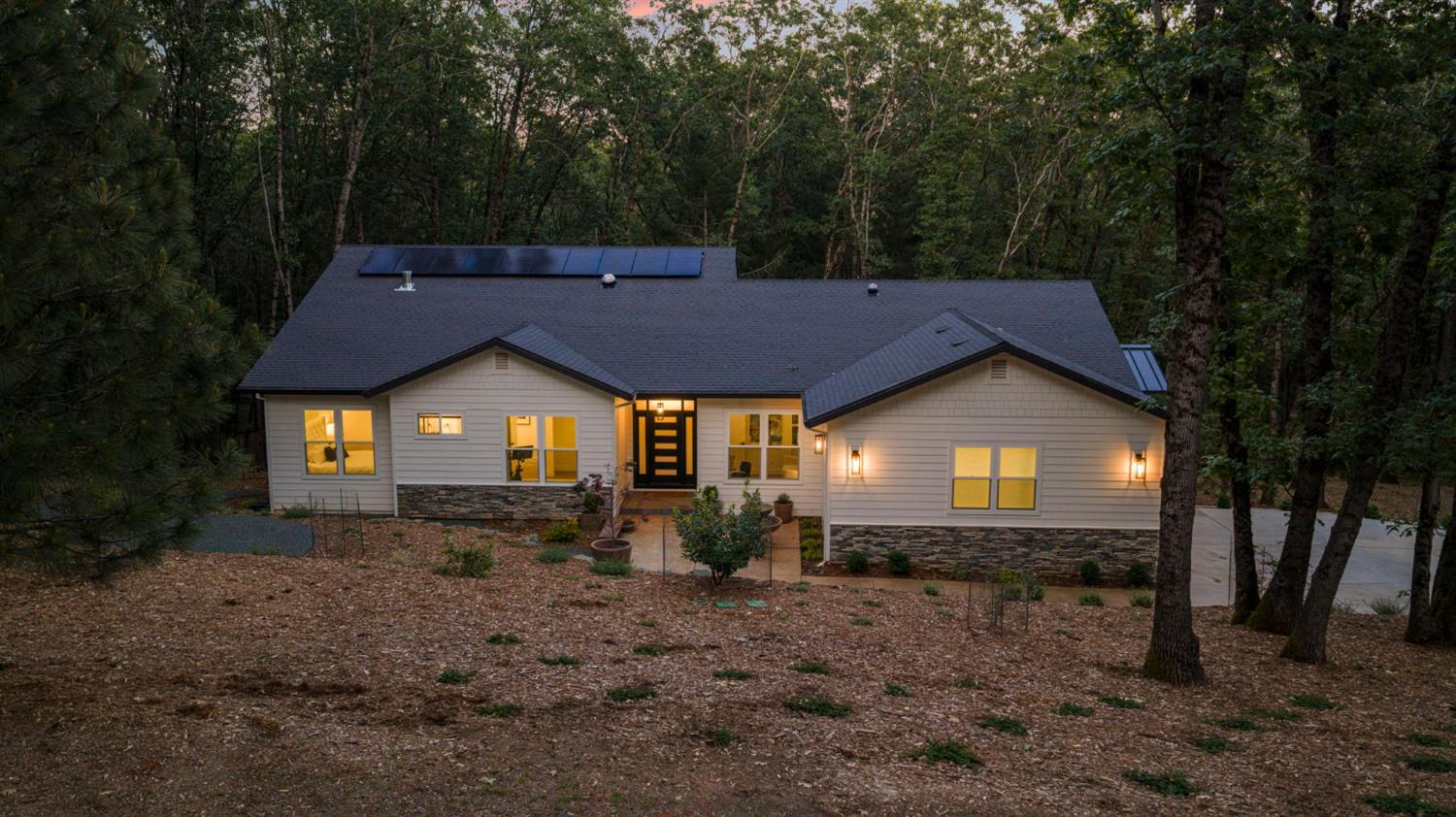 14265 Rattlesnake Ridge Drive Grass Valley, CA 95945 - Photo 21 of 99