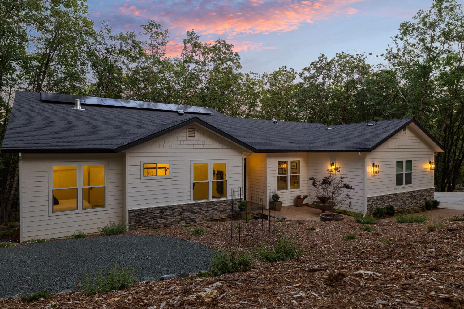 14265 Rattlesnake Ridge Drive Grass Valley, CA 95945 - Photo 22 of 99