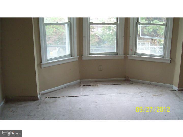 115 Rhodes Avenue Collingdale, PA 19023 - Photo 8 of 13 Bedroom - Main