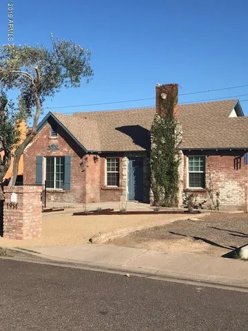 $1,500 | 1914 West Holly Street, Phoenix, AZ 85009