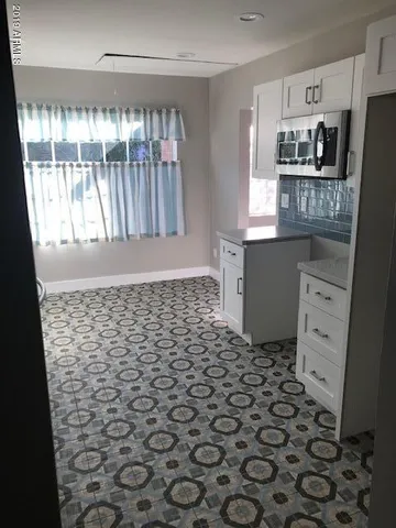 $1,500 | 1914 West Holly Street, Phoenix, AZ 85009