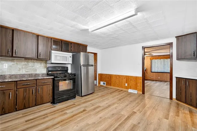 $172,000 | 603 Highway 88, Elco, PA 15434