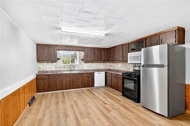 $172,000 | 603 Highway 88, Elco, PA 15434