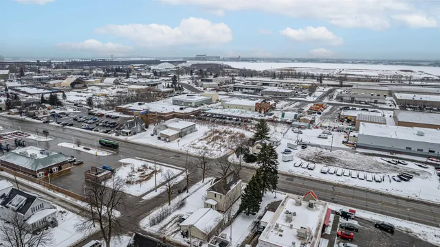 $259,900 | 4303 Grand Avenue, Duluth, MN 55807