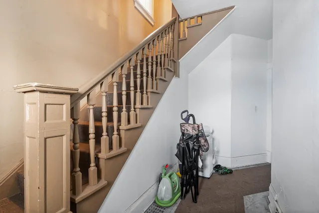 $259,900 | 4303 Grand Avenue, Duluth, MN 55807