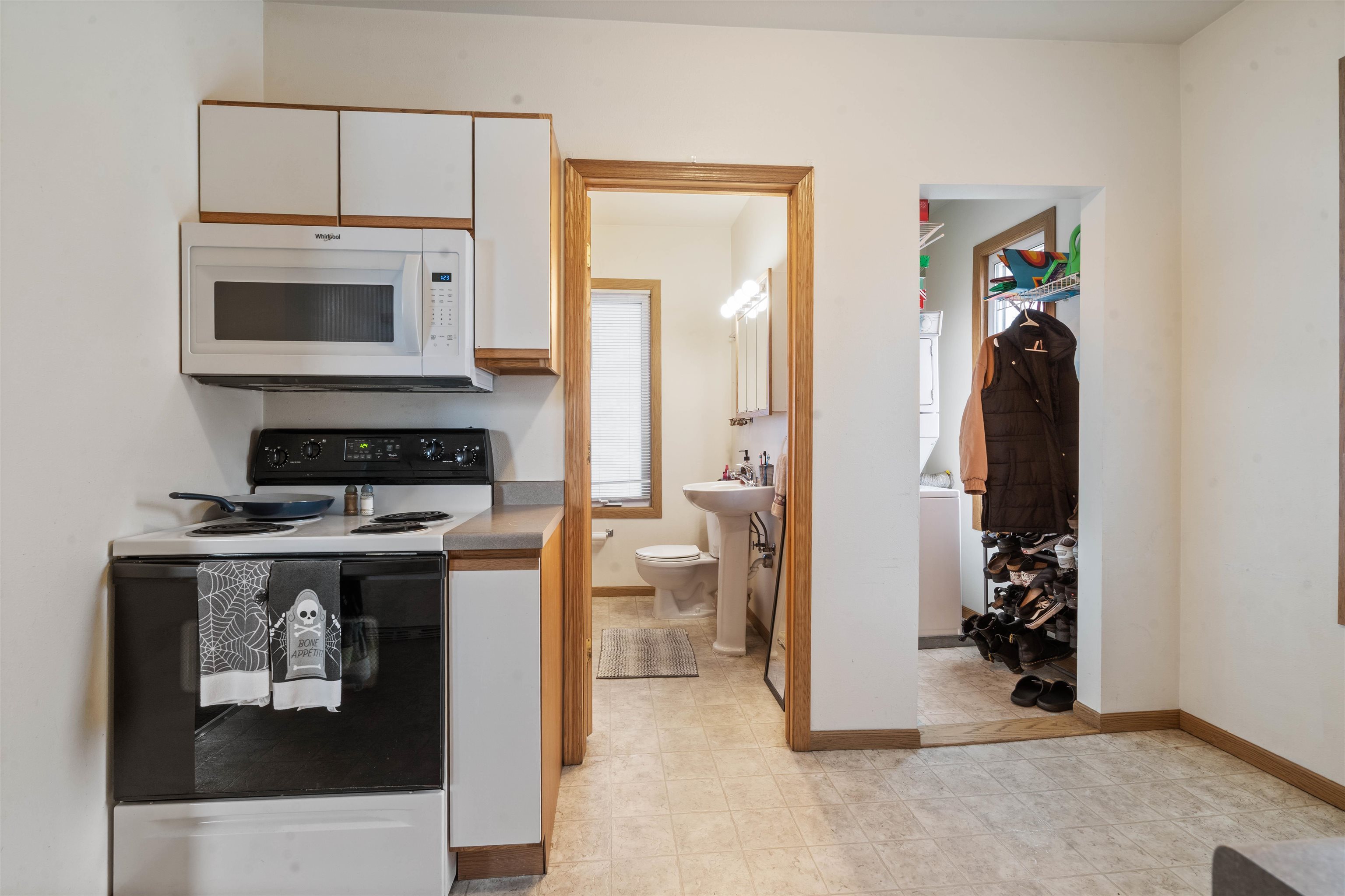 4303 Grand Avenue Duluth, MN 55807 - Photo 6 of 25