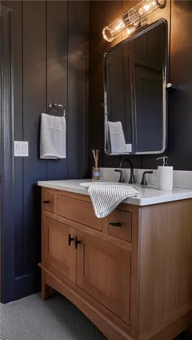 $1,729,500 | 95 North Woods Trail, South Kingstown, RI 02879