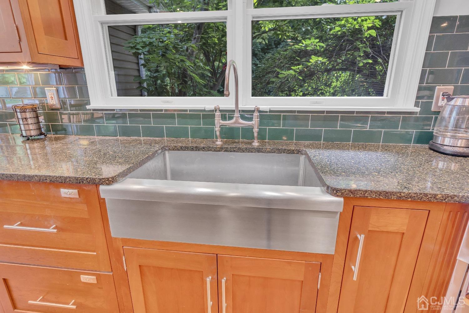 508 Red Hill Road Middletown, NJ 07748 - Photo 13 of 45