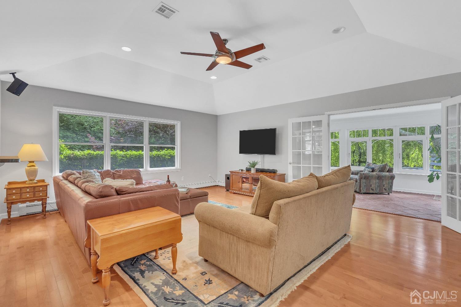 508 Red Hill Road Middletown, NJ 07748 - Photo 18 of 45