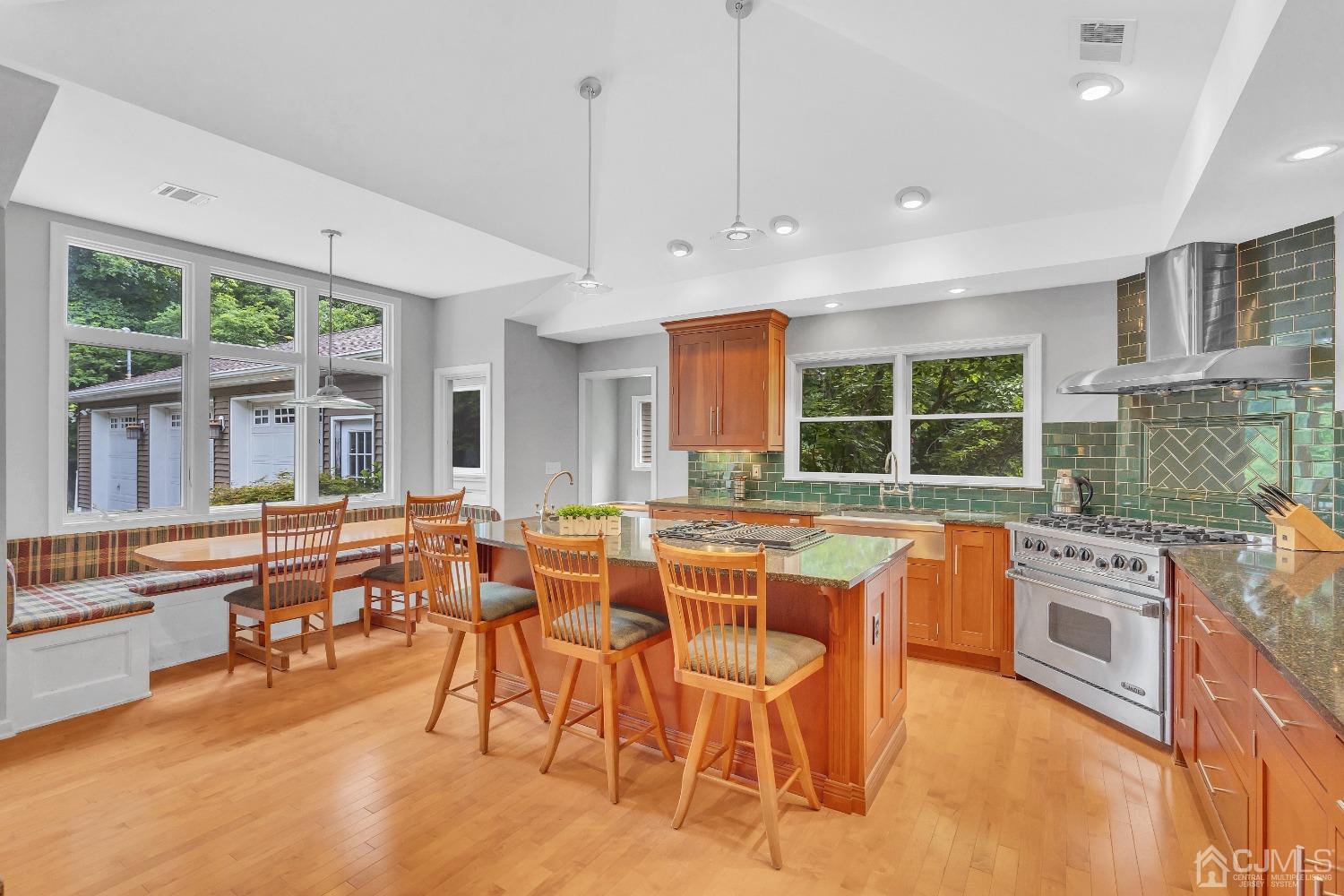 508 Red Hill Road Middletown, NJ 07748 - Photo 6 of 45