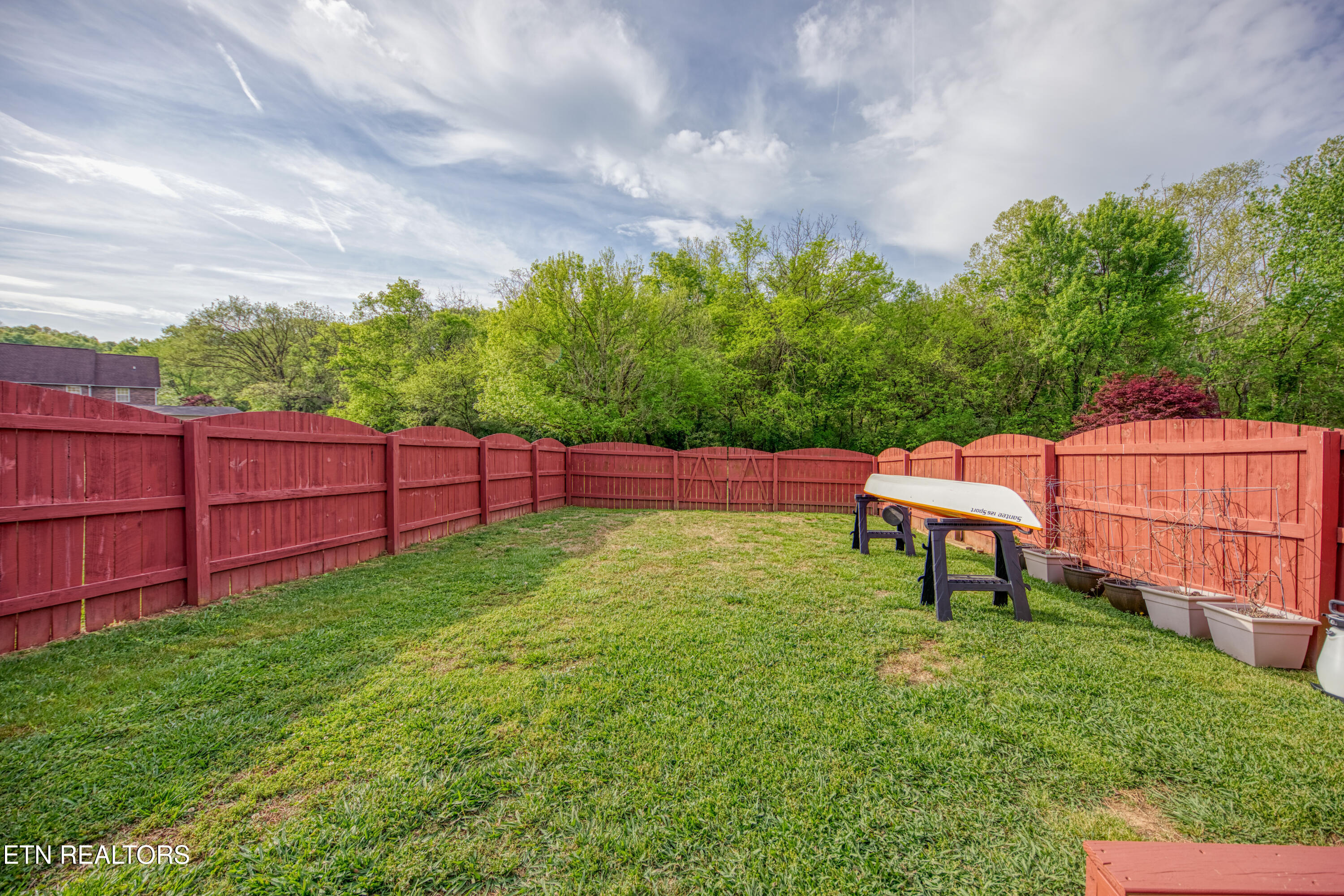 6124 Rivers Run Drive Knoxville, TN 37914 - Photo 15 of 28 Fenced yard