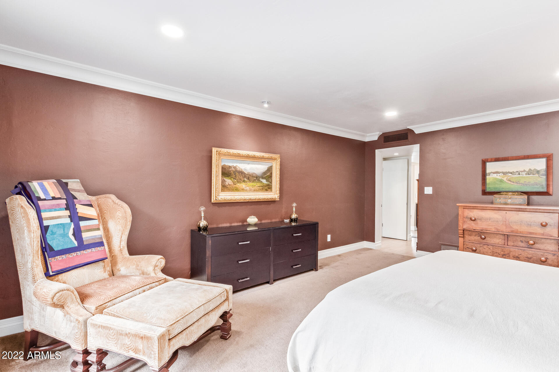 4450 East Camelback Road, Unit 6 Phoenix, AZ 85018 - Photo 18 of 34 0032-32 Camelback 4450 #6