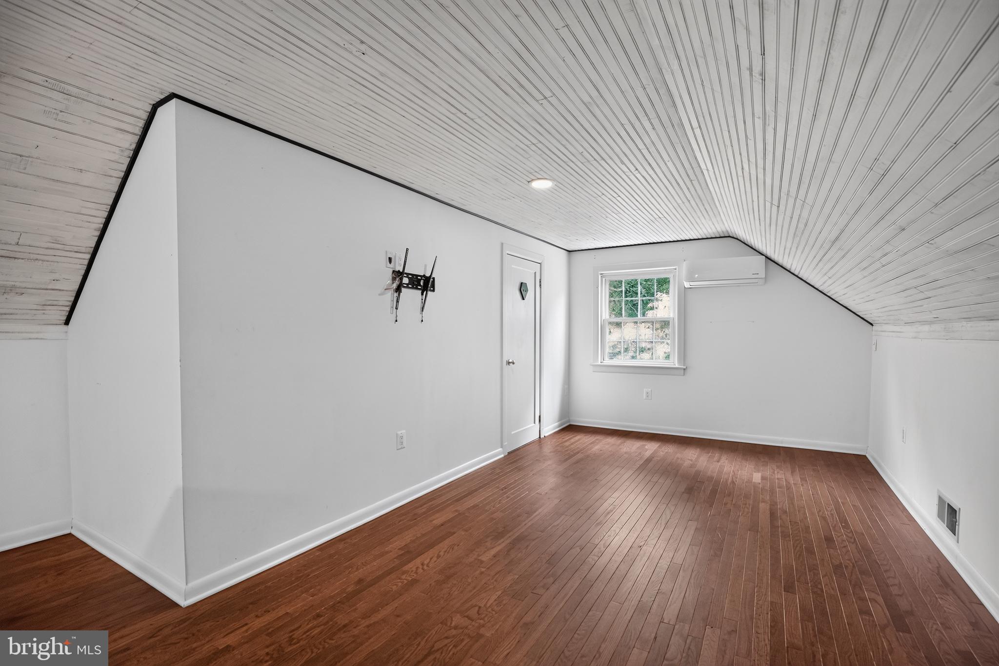 5195 St Leonard Road St. Leonard, MD 20685 - Photo 22 of 31 Primary Bedroom
