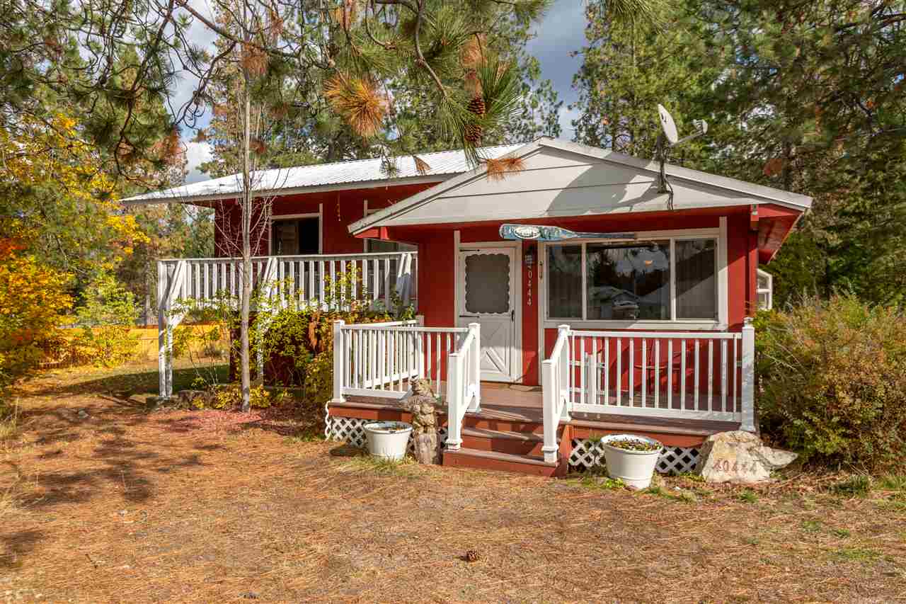 40444 Lynn Road Loon Lake, WA 99148 - Photo 2 of 33 Gallery Image 2