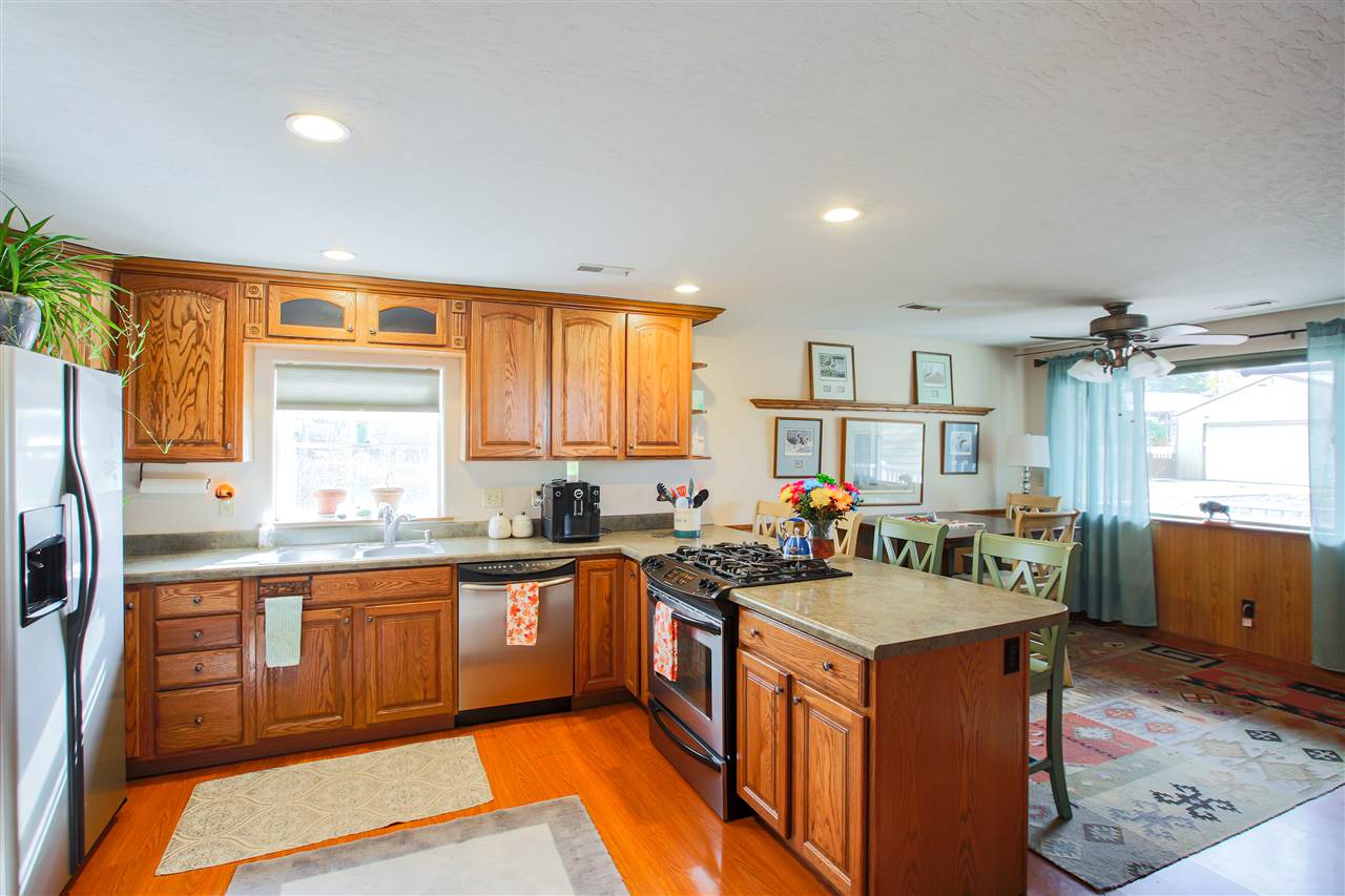 40444 Lynn Road Loon Lake, WA 99148 - Photo 8 of 33 Gallery Image 8