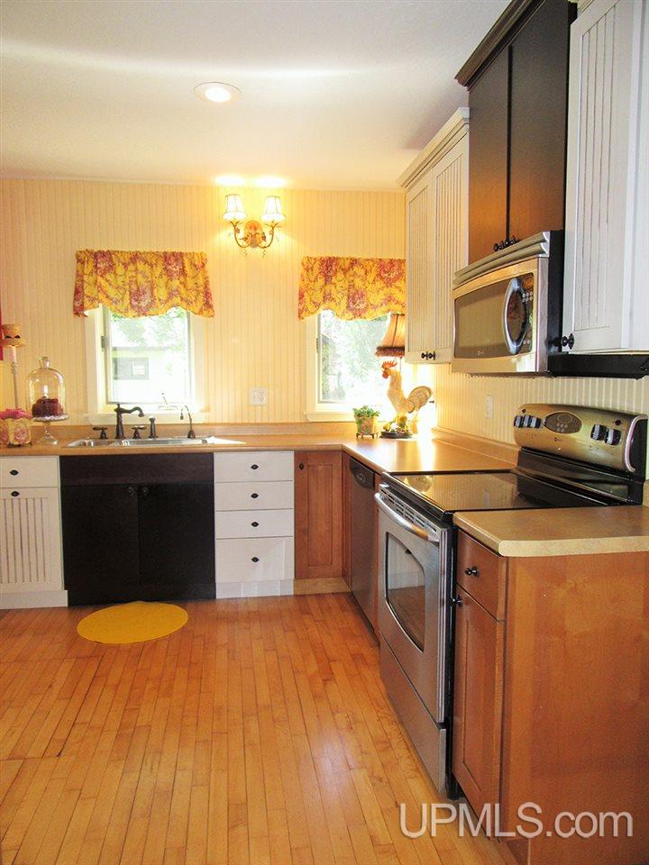 668 North Co Road Manistique, MI 49854 - Photo 26 of 36