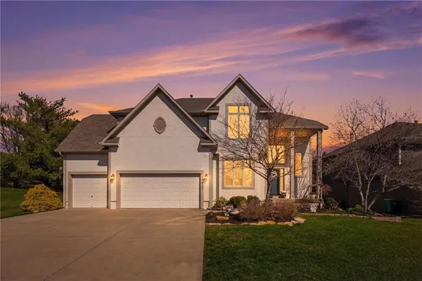 $774,900 | 15917 Ballentine Street, Overland Park, KS 66221