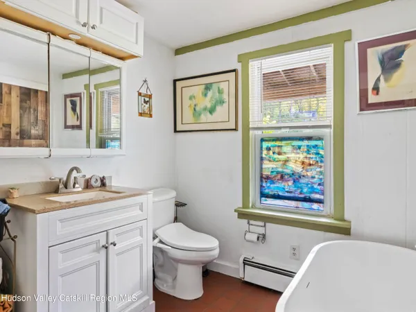 $325,500 | 311 Spring Street, Port Ewen, NY 12466